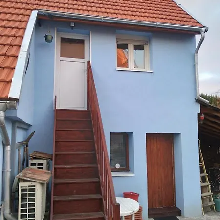 Apartman La Petite Maison Dans La Prairie